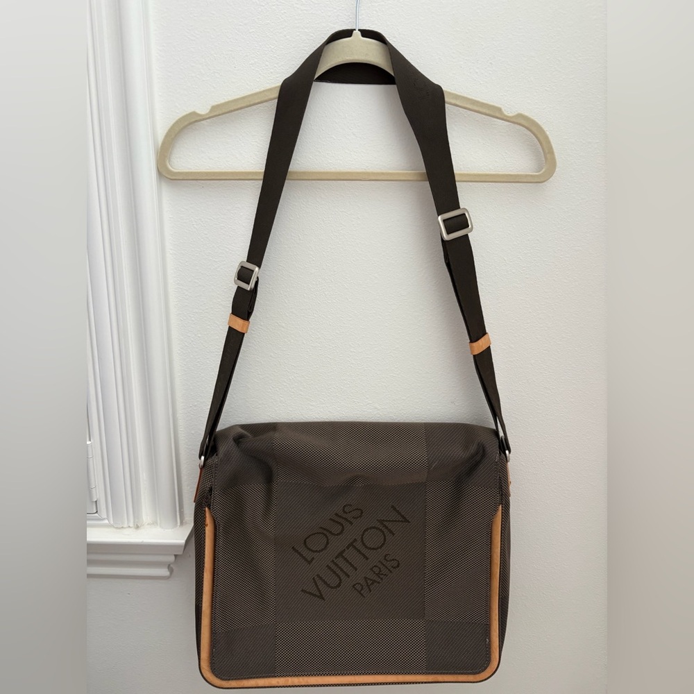 Louis Vuitton Brown Leather Messenger Bag with Structured Design
